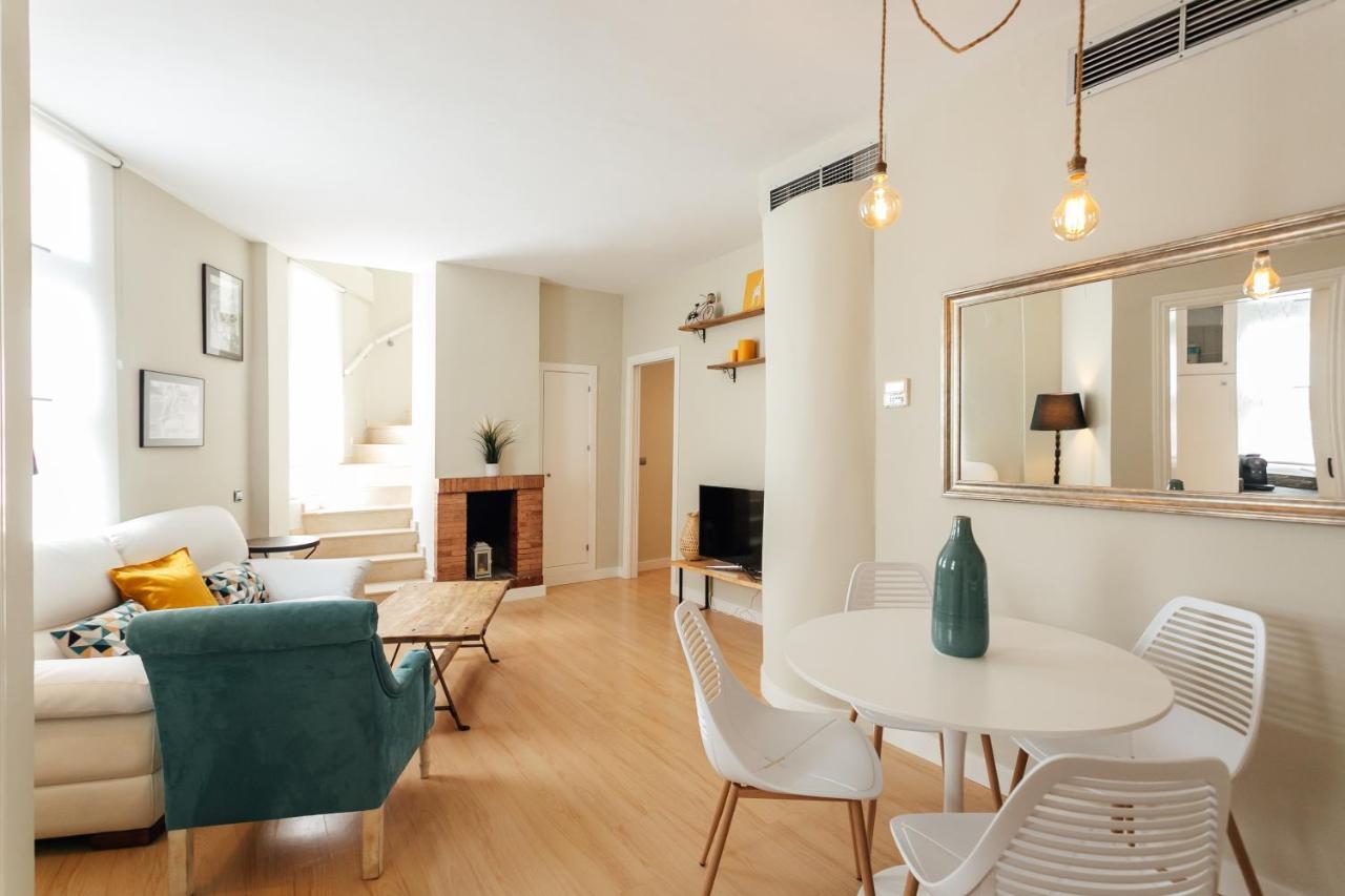 דירות סביליה Alohamundi Duplex Alameda מראה חיצוני תמונה