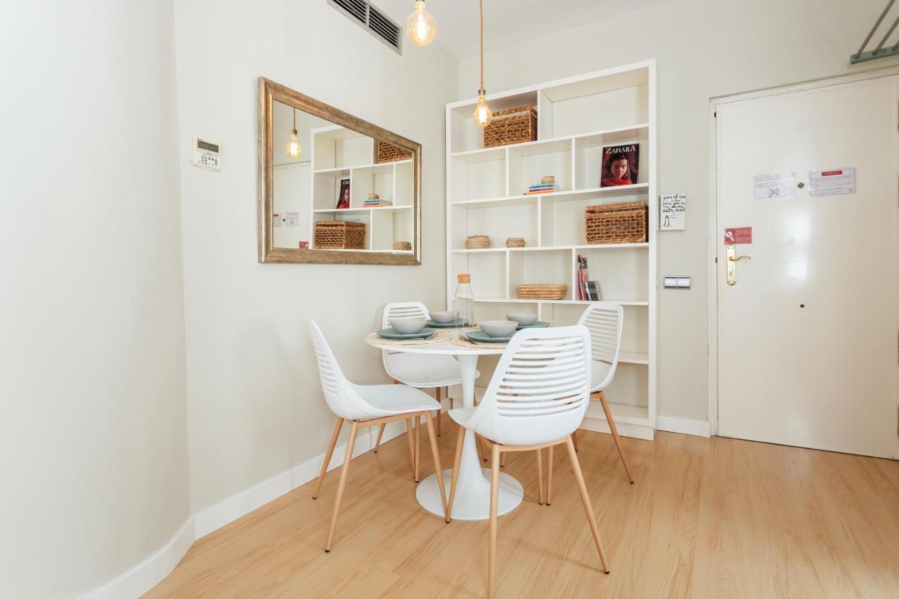 דירות סביליה Alohamundi Duplex Alameda מראה חיצוני תמונה