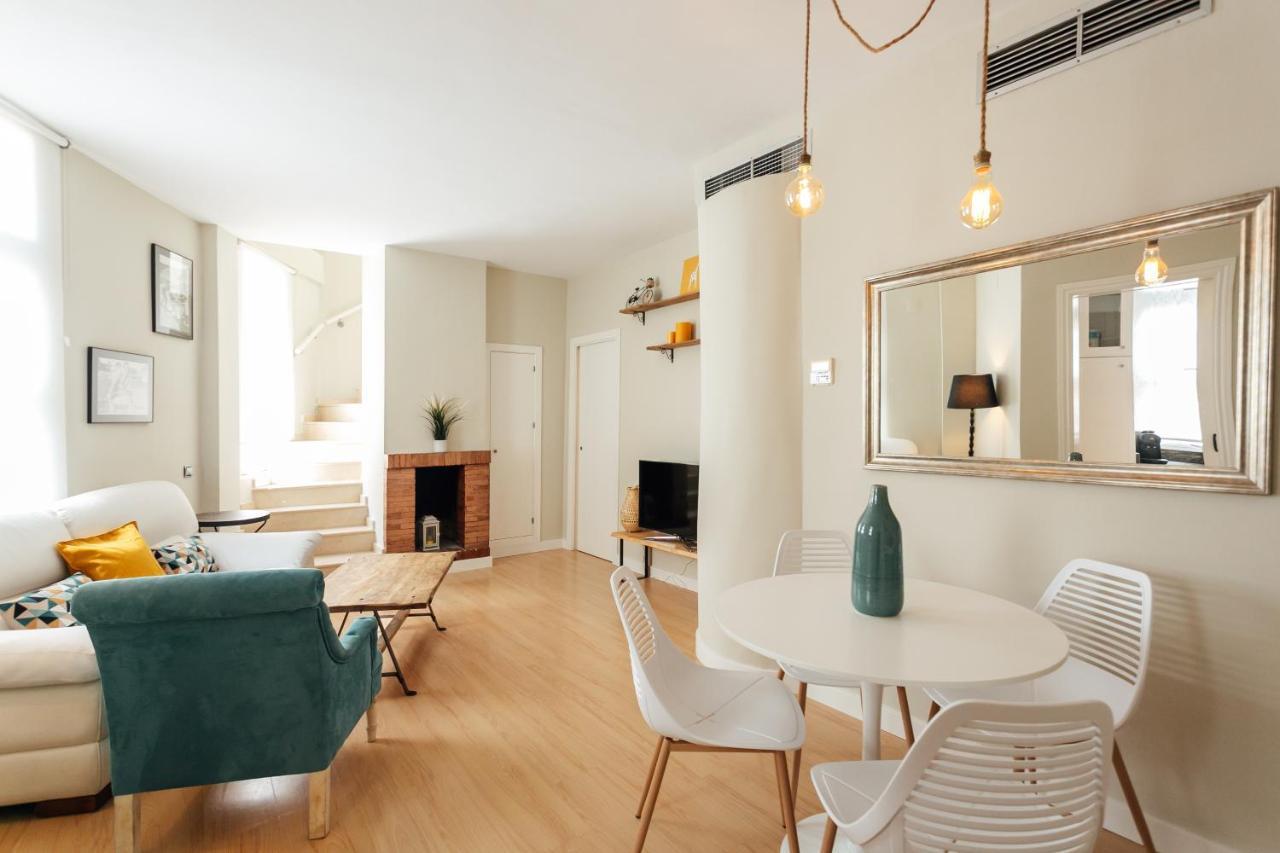 דירות סביליה Alohamundi Duplex Alameda מראה חיצוני תמונה